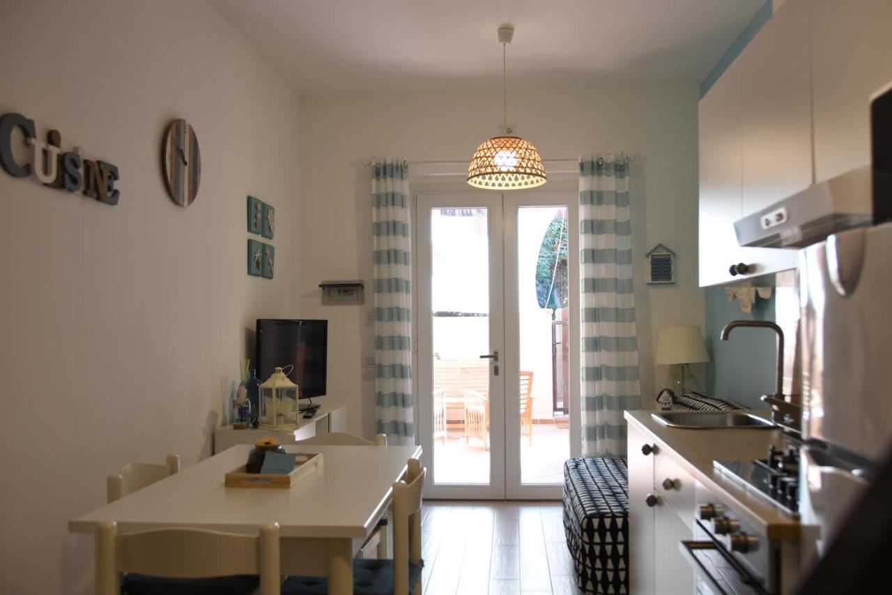 Casa Vittoria Villa Villasimius Eksteriør billede