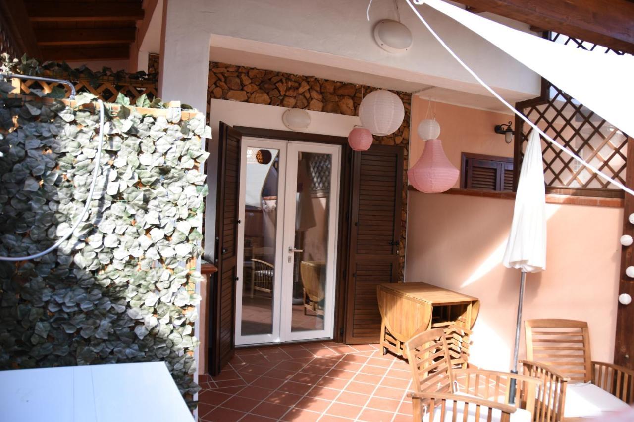 Casa Vittoria Villa Villasimius Eksteriør billede