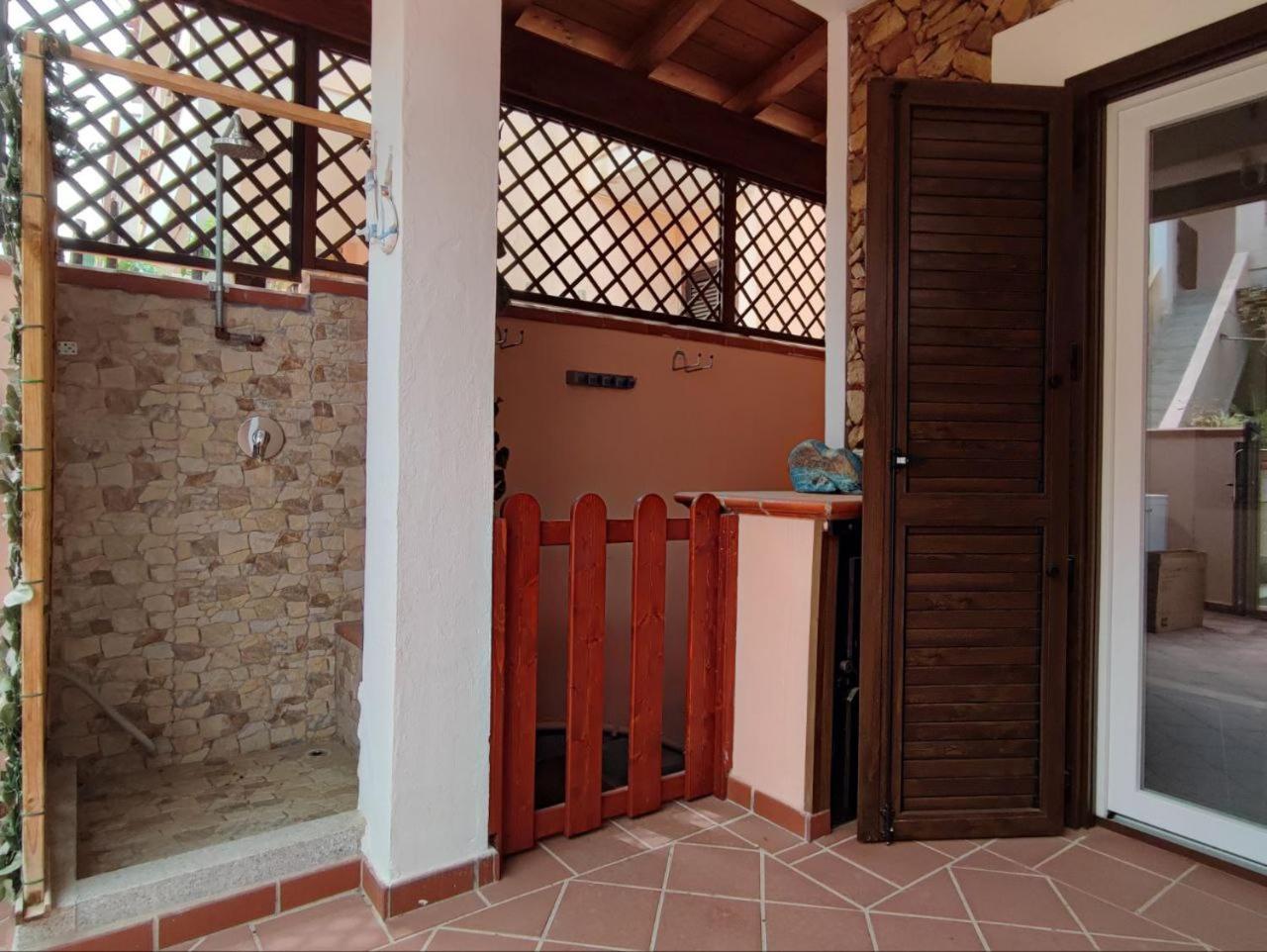 Casa Vittoria Villa Villasimius Eksteriør billede